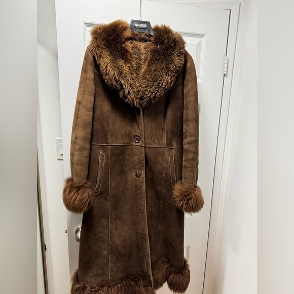 Sheep skin fur ladies coat - Picture 1 of 4